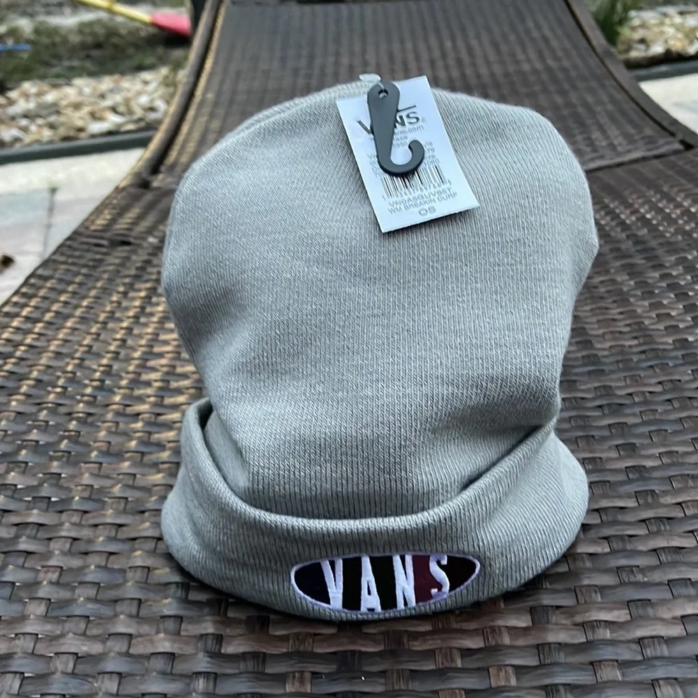 Vans WM Breakin Curf Grey Beanie Skateboarding Hat Women & Men VN0A5GUV85T - Picture 10 of 16